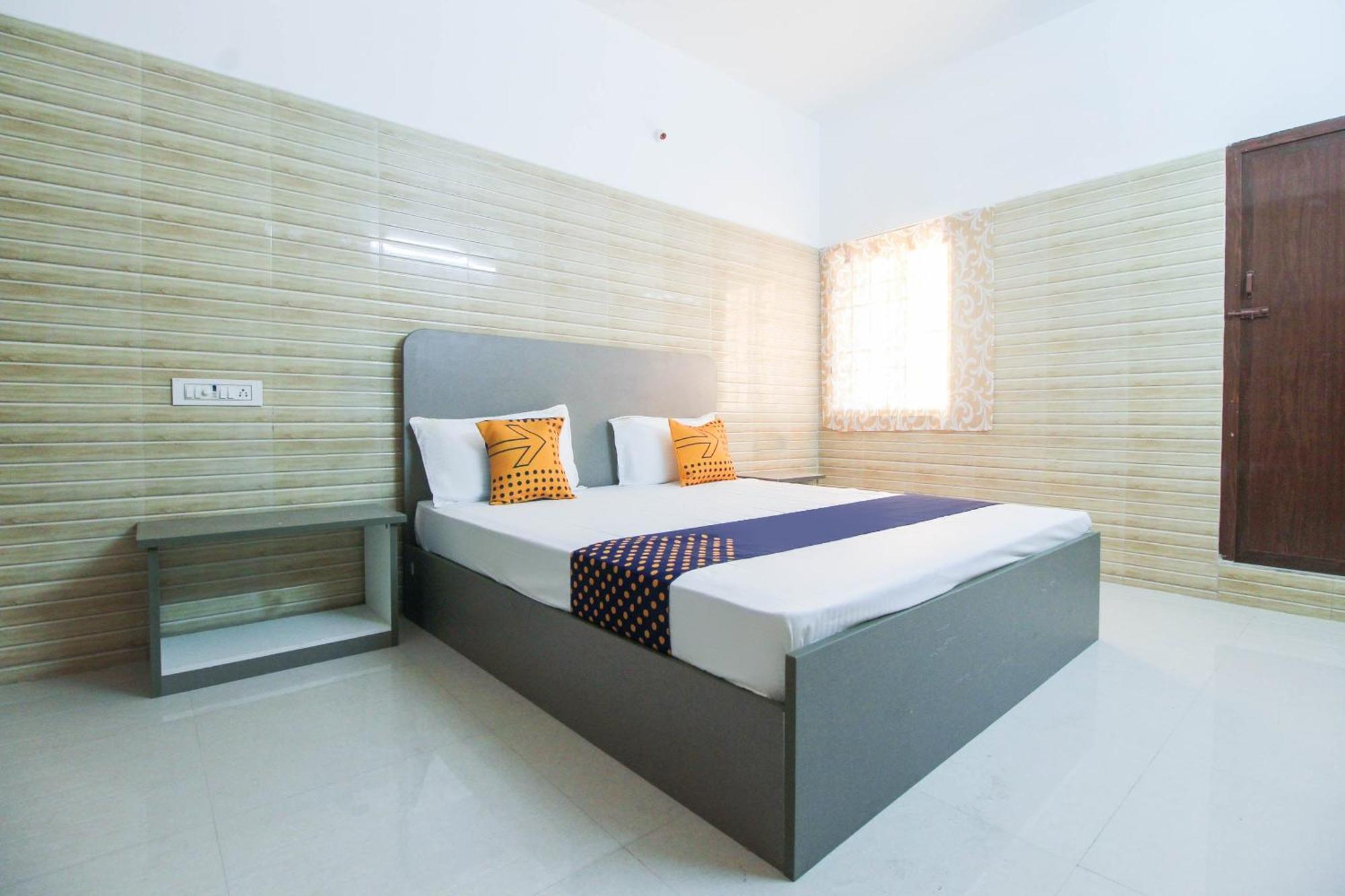 Hotel O Jp Residency Singapperumalkovil Luaran gambar