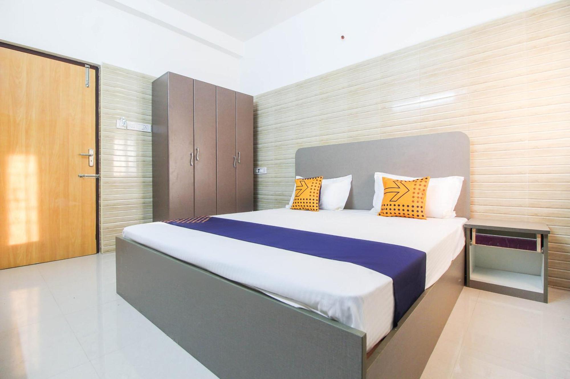 Hotel O Jp Residency Singapperumalkovil Luaran gambar